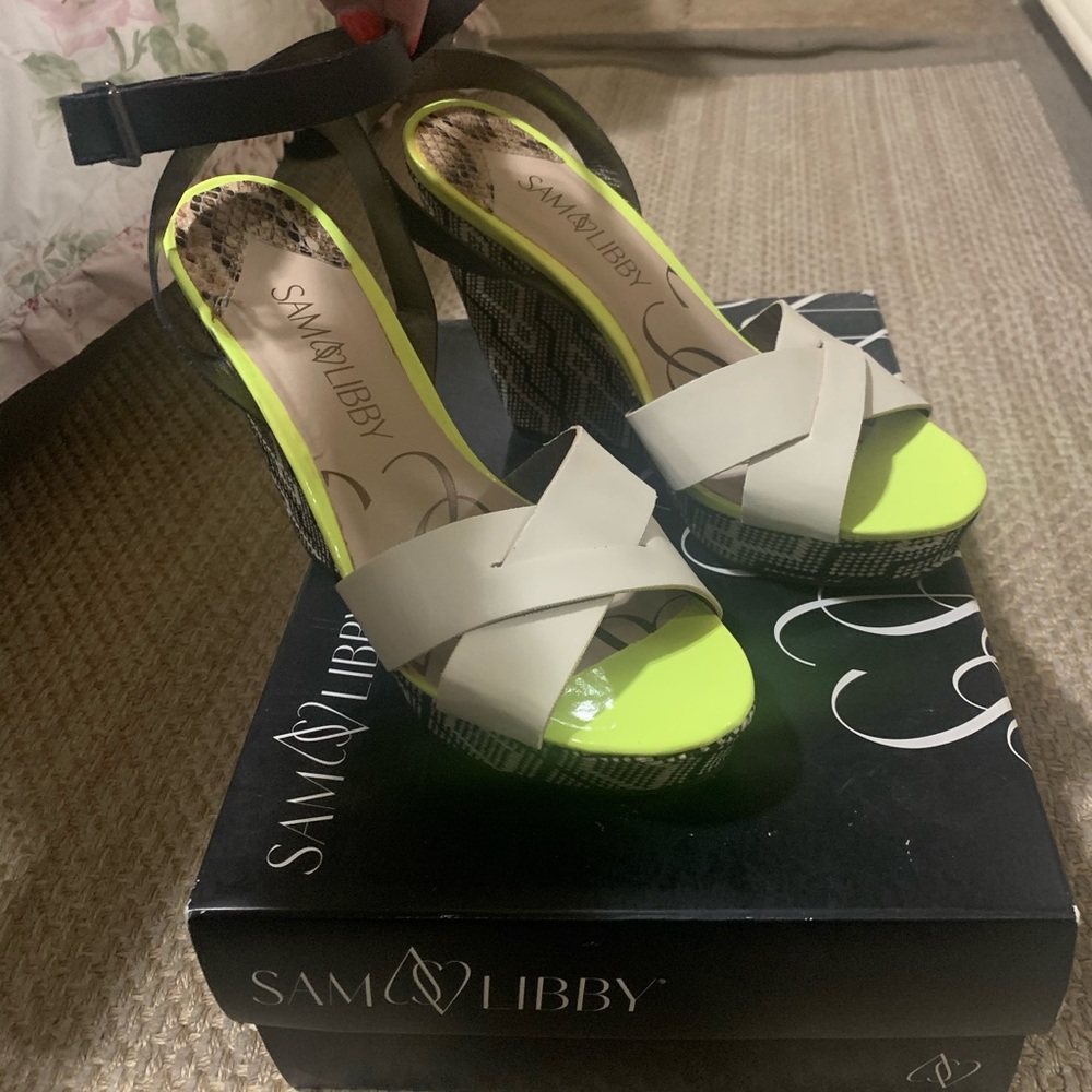 Sam & Libby Wedges